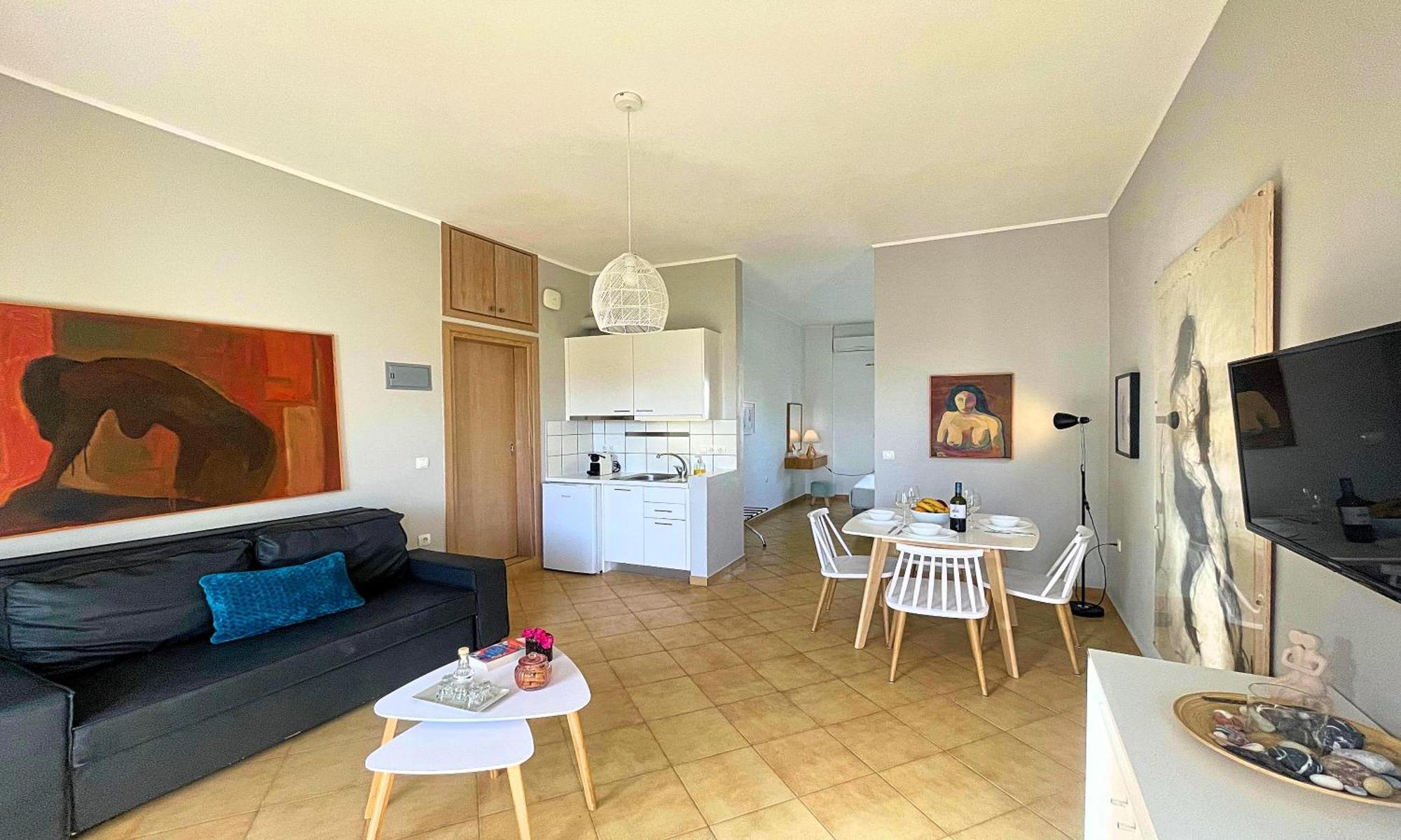 Art Apartment Палиохора Екстериор снимка