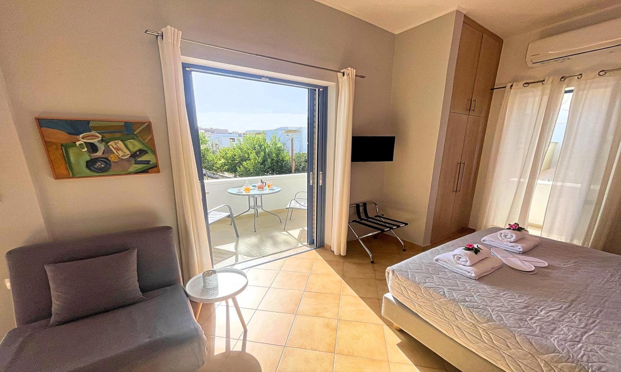 Art Apartment Палиохора Екстериор снимка